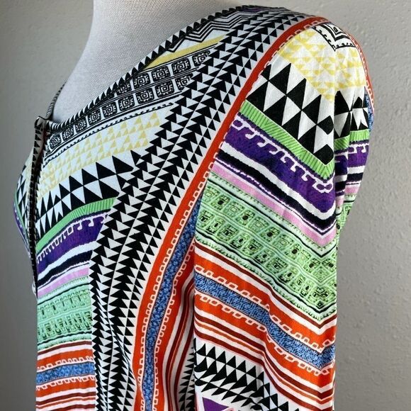 Passports Colorful Tunic Top Size L EUC - Picture 5 of 8